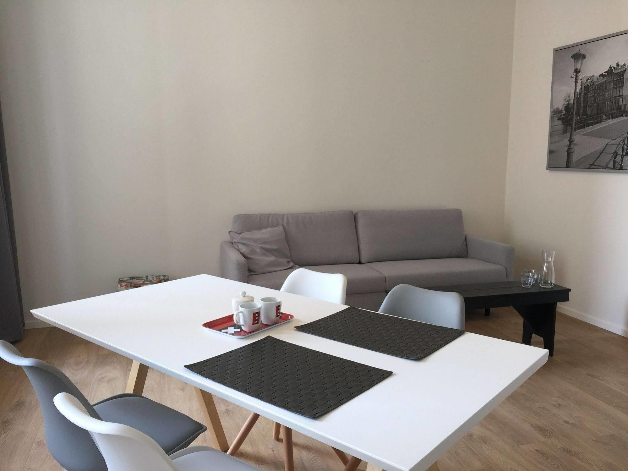 Nine-T-Teen Bed And Boutique Amsterdam Luaran gambar