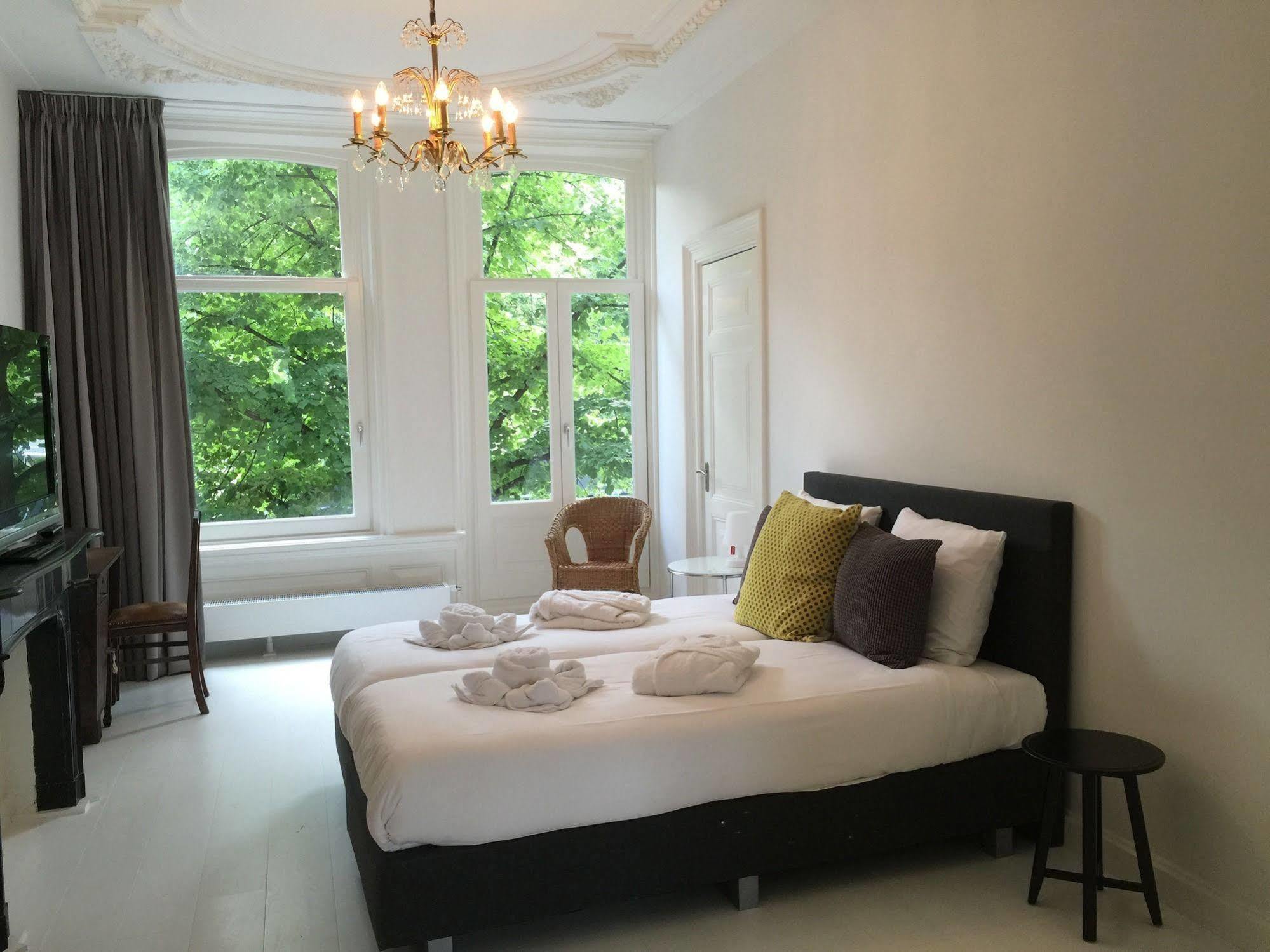Nine-T-Teen Bed And Boutique Amsterdam Luaran gambar
