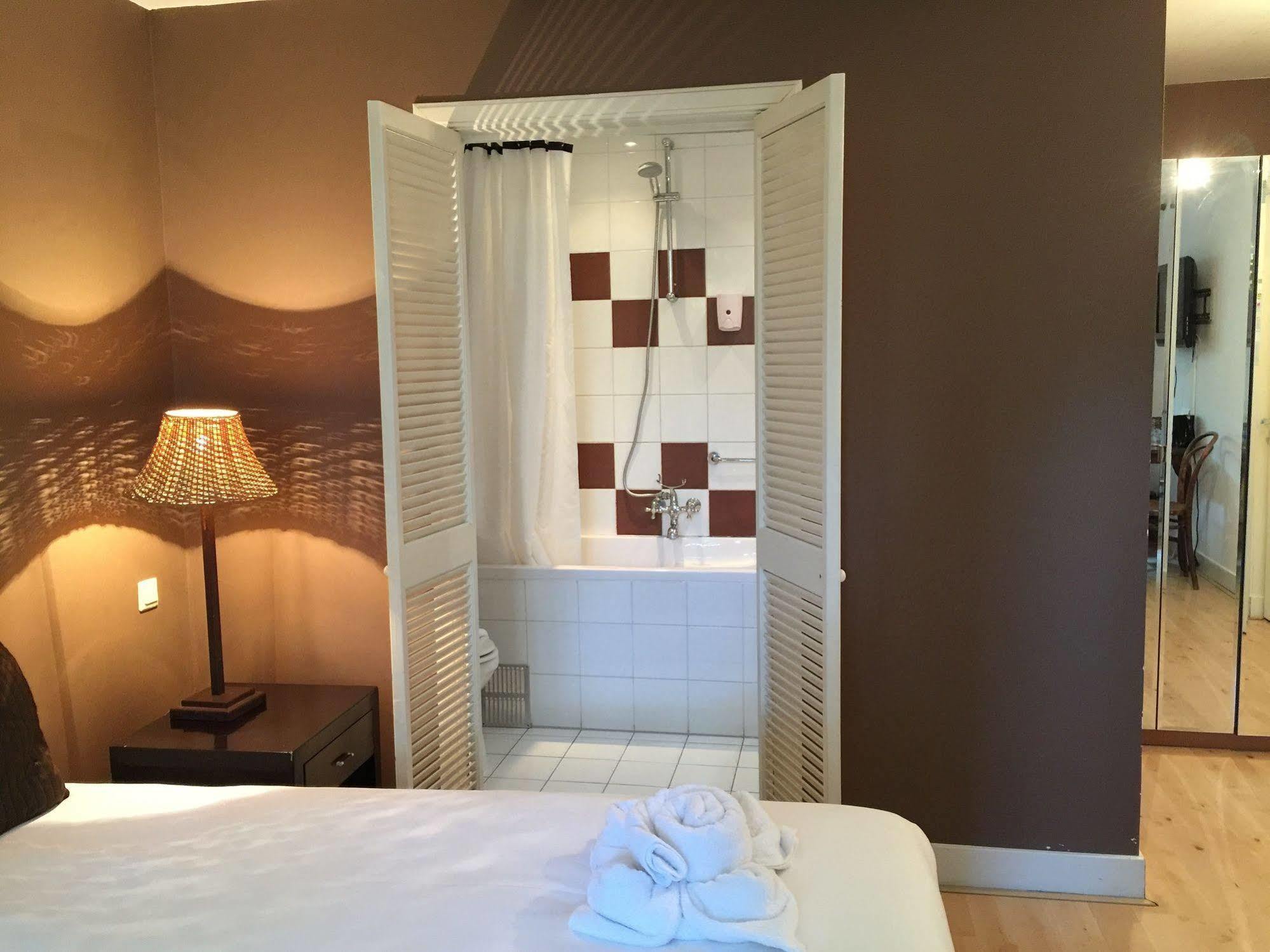 Nine-T-Teen Bed And Boutique Amsterdam Luaran gambar